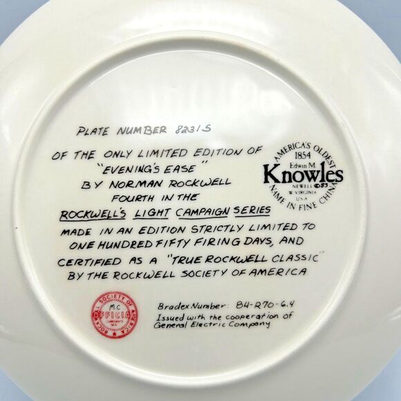 VINTAGE Knowles Norman Rockwell “Evening’s Ease” 8" Wall Plate 1985 w/ Box & COA - Picture 3 of 11